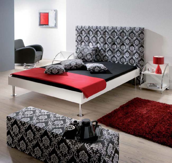 Sogno XL Version mit Musterbezug und Movie Line Bettgestell weiß