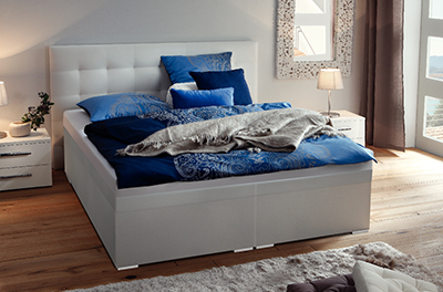Wasserbett mit Boxspring-Podest und Sogno L Wandpaneel