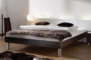 Holzdekor Bett Movieline