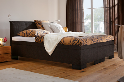 Boxspring-Wasserbett mit Zocco Kopfteil