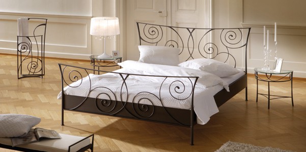 Bett Romantic Cerello