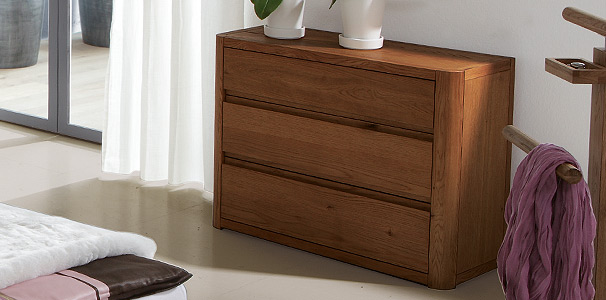 Kommode Aida aus Eiche Massivholz