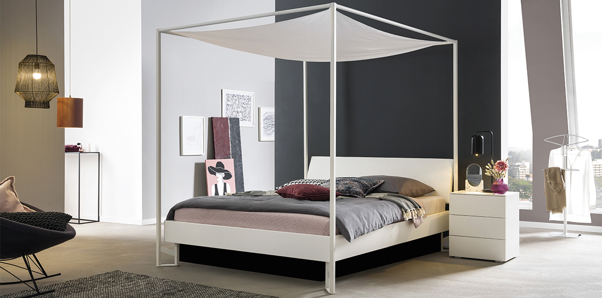 Hasena Himmelbett Movie-Line Advance 18 Gelbett mit Kopfteil Abbildung 1