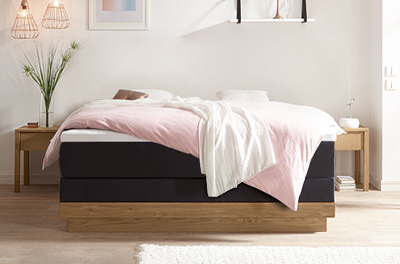 Dual Wasserbett mit Premium Boxspring-Podest mit Holzumrandung